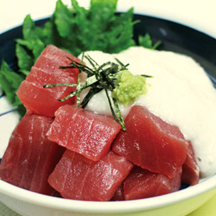 マグロの山かけ